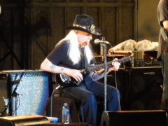 johnnywinter-004